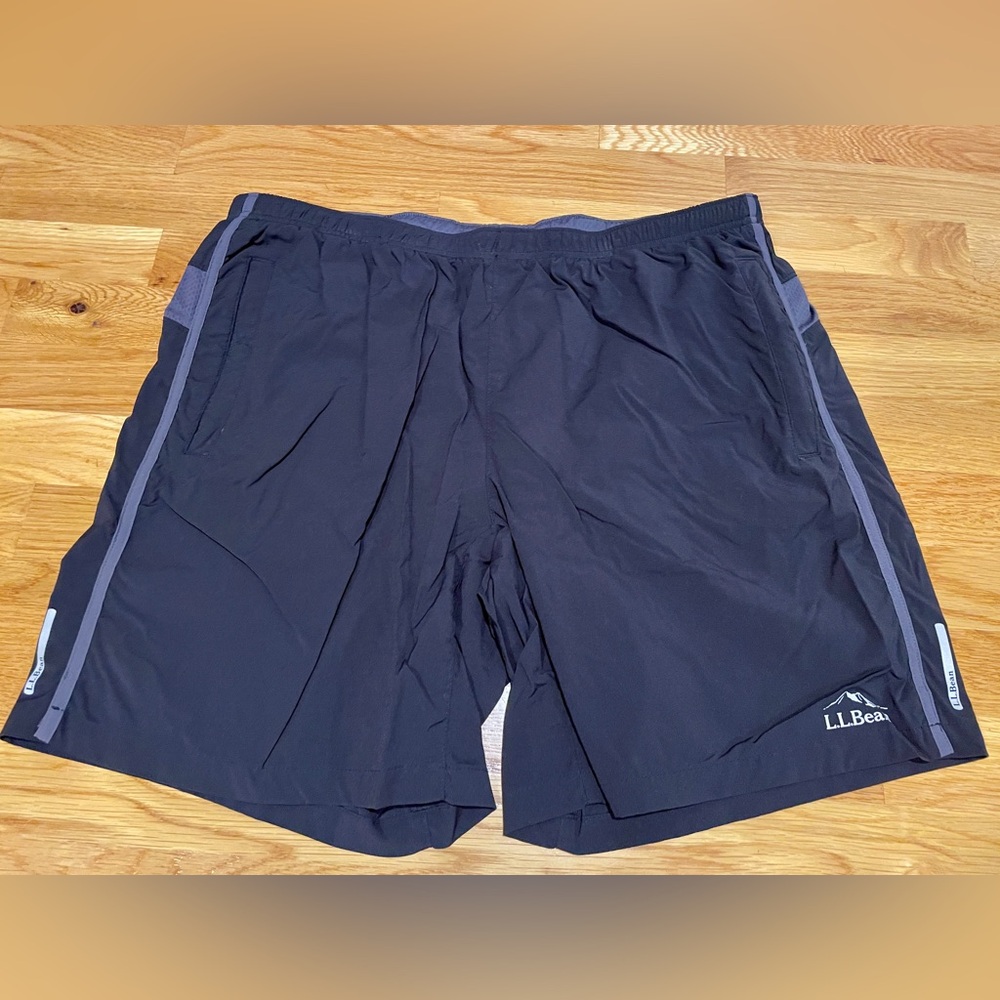 L.L. Bean Men’s Multisports Lined Shorts, Large, Black